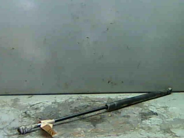 8L0823359 Амортизатор капота купить Николаев