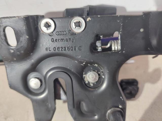 8L0823509E VAG Замок капота купить в Чернигов