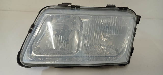 8L0941029A VAG Левая фара купить в Запорожье