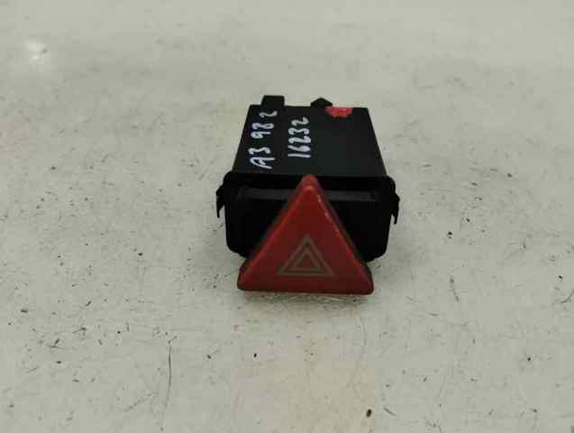 VAG 8L0941509F в наличии Николаев