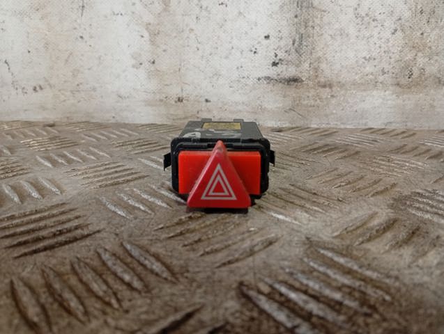 8L0941509H Кнопка включения аварийного сигнала купить Ирпень
