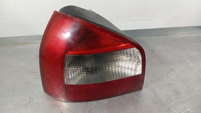 8L0945095A VAG Фонарь задний левый купить в Киев