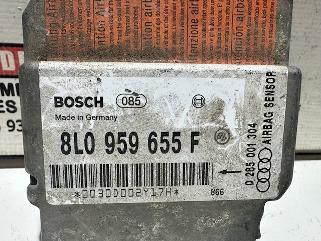 8L0959655F купить Львов