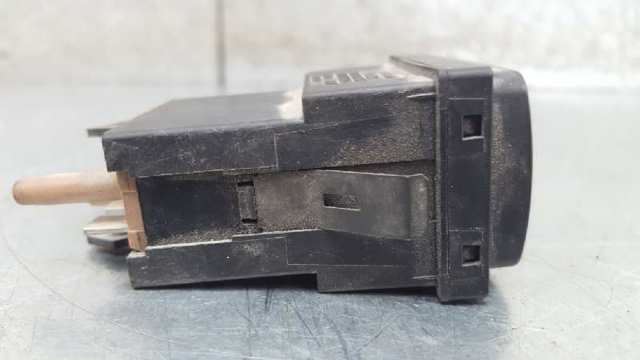 VAG 8L0963563A в наличии Харьков