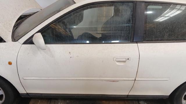 Porta dianteira esquerda Audi A3 8L1