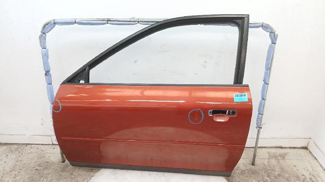 VAG 8L3831051C Дверь передняя левая в наличии Чернигов