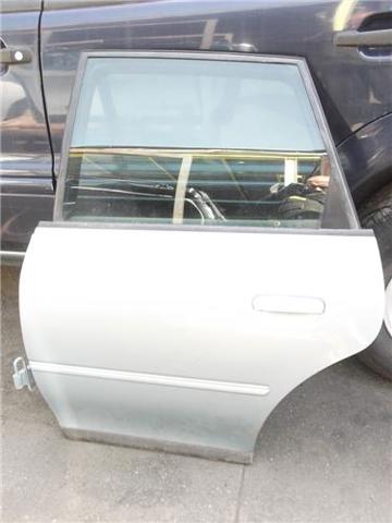 VAG 8L4833051C Дверь задняя левая в наличии Ужгород