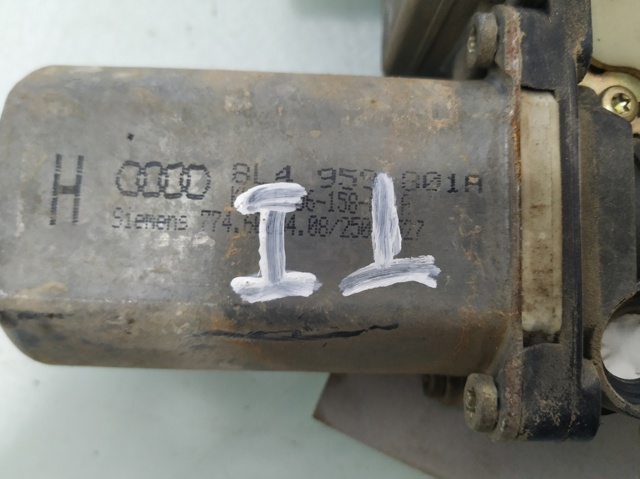8L4959801A VAG Мотор стеклоподъемника двери задней левой купить в Кривой Рог