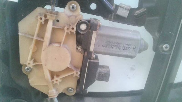 8L4959801A Мотор стеклоподъемника двери задней левой купить Черновцы