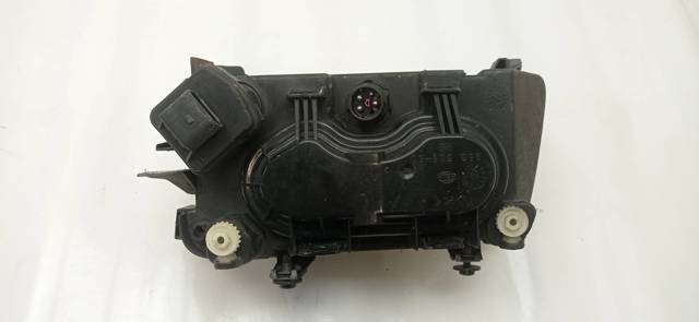 VAG 8L5941030 Фара правая в наличии Одесса