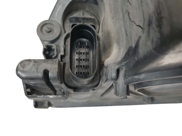 FORD 8M5113100AE Правая фара в наличии Хмельницкий