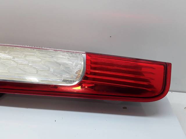 FORD 8M5113404AD Фонарь задний правый в наличии Николаев