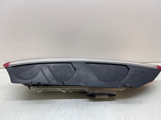 FORD 8M5113405CC Фонарь задний левый в наличии Ирпень