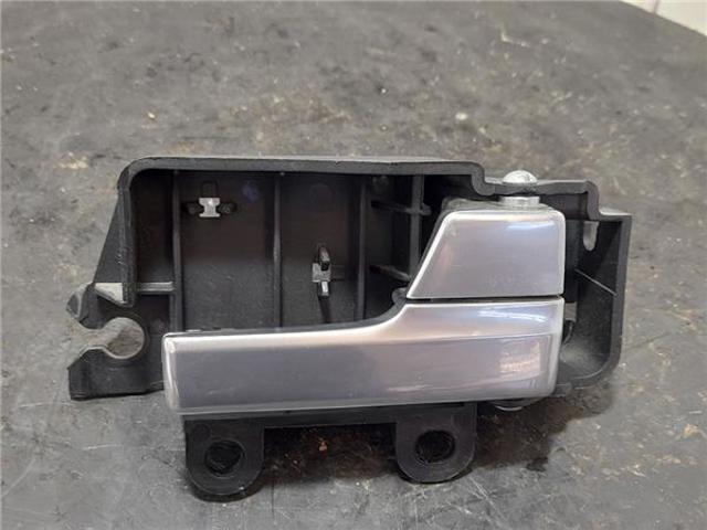 FORD 8M51R22600AA Ручка двери передней внутренняя правая в наличии Харьков