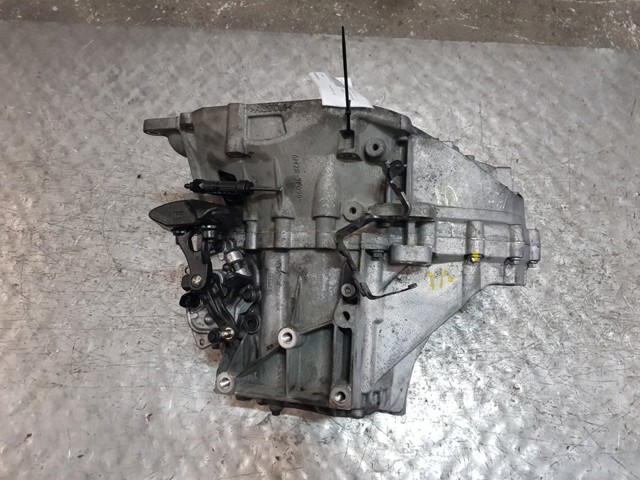 8M5R7002FC КПП купить Чернигов