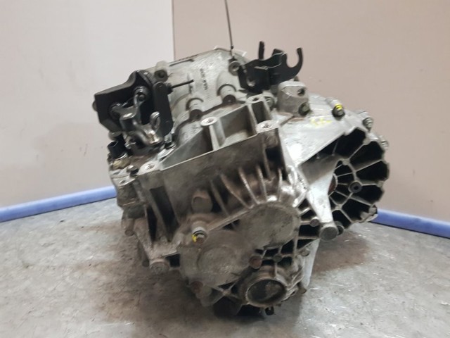 8M5R7002FC КПП купить Ирпень