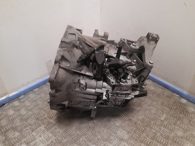 FORD 8M5R7002FC КПП в сборе (механическая коробка передач) в наличии Киев