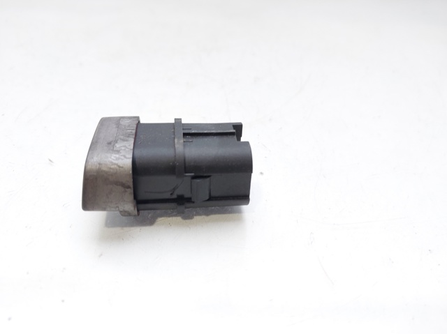8M5T13A350AB Ford