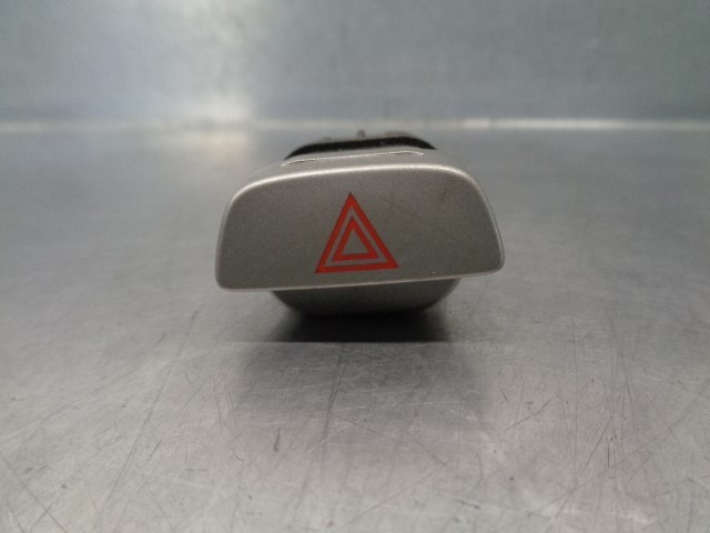 8M5T13A350AB Ford