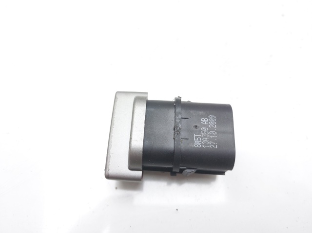 8M5T13A350AB Ford
