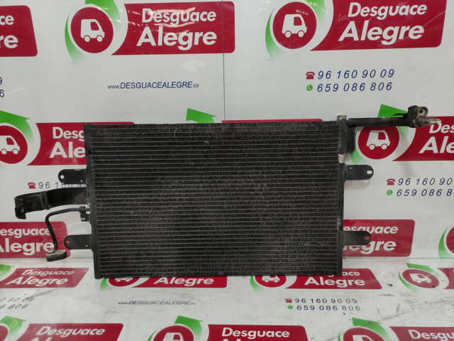Radiador de aparelho de ar condicionado 8N0820411A VAG