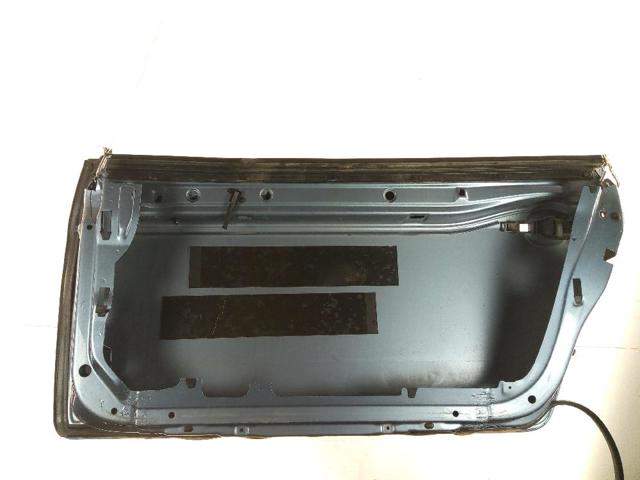 8N0831052C VAG Дверь передняя правая купить в Запорожье