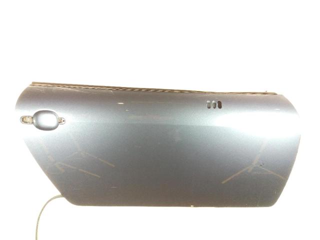 VAG 8N0831052C Дверь передняя правая в наличии Харьков