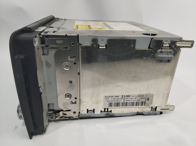 8P0035186P VAG купить в Николаев