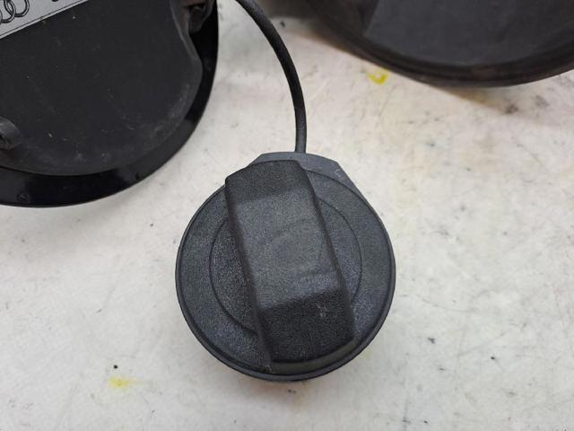 Alcapão do tanque de combustível Audi A3 8P1