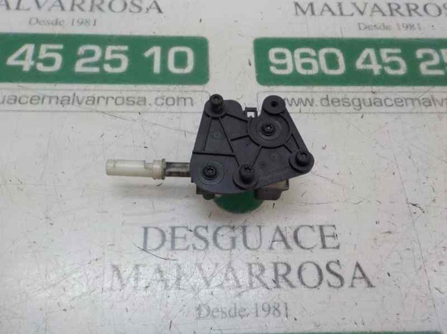 8P0862153A Замок открывания лючка бензобака купить Чернигов