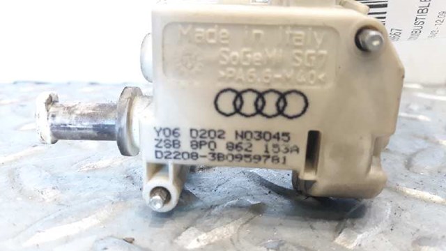 8P0862153A Замок открывания лючка бензобака купить Украина