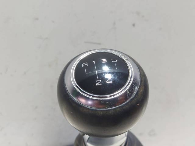8P0863279A купить Николаев