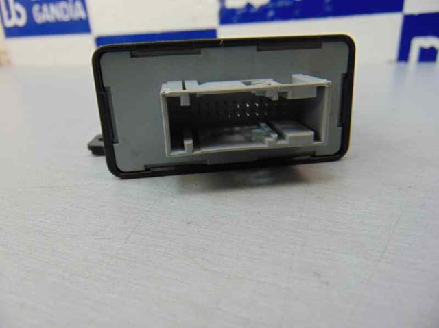 VAG 8P0907357B в наличии Павлоград