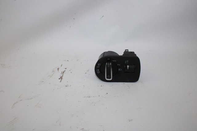 8P0919093 Регулятор яркости панели приборов купить Ужгород