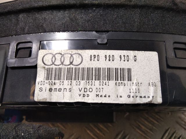 VAG 8P0920930G Приборная доска (щиток приборов) в наличии Каменское