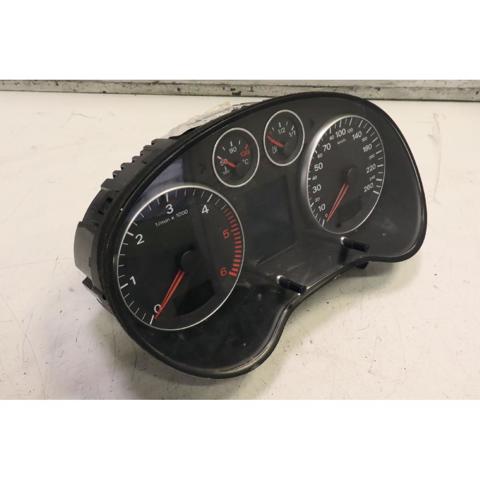 8P0920930R VAG Приборная доска (щиток приборов) купить в Ужгород