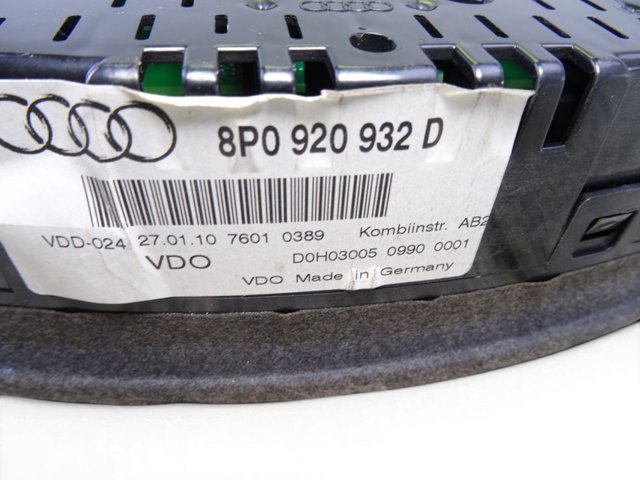 VAG 8P0920932D Приборная доска (щиток приборов) в наличии Харьков