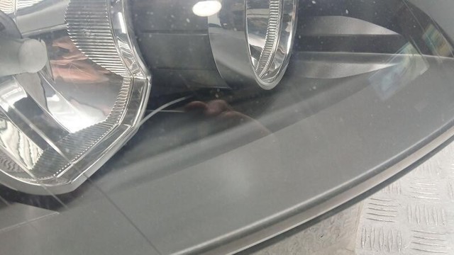 VAG 8P0941004K Фара правая в наличии Ирпень