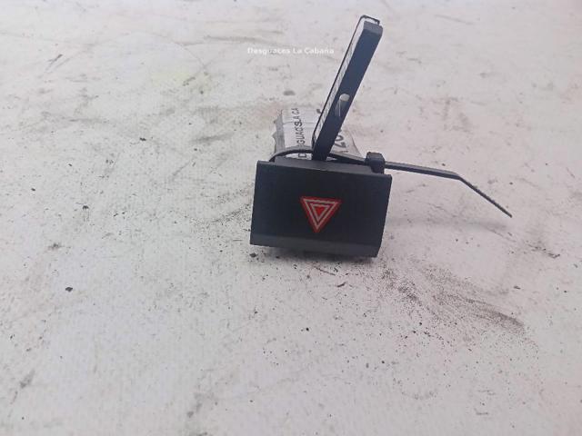 8P0941509 VAG Кнопка аварийки купить в Полтава