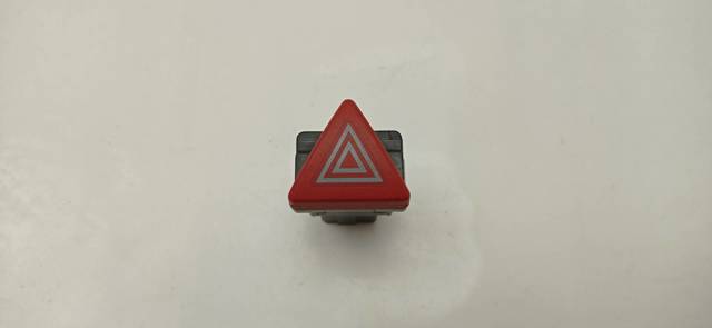 VAG 8P0941509A в наличии Ровно