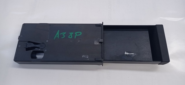 VAG 8P0941561 в наличии Ровно
