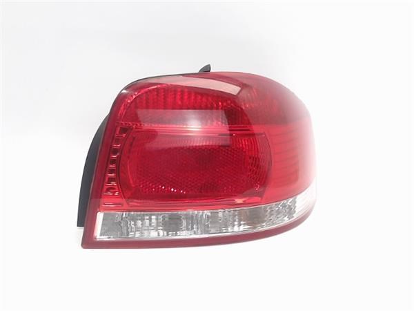 Luz traseira direita para Audi A3 Sportback 2.0 TDI BKD 8P0945096