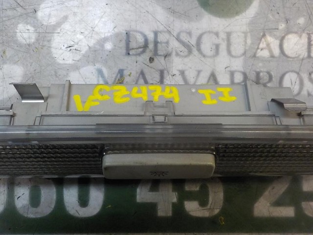 VAG 8P0947111CY20 Плафон освещения салона (кабины) задний в наличии Черкассы