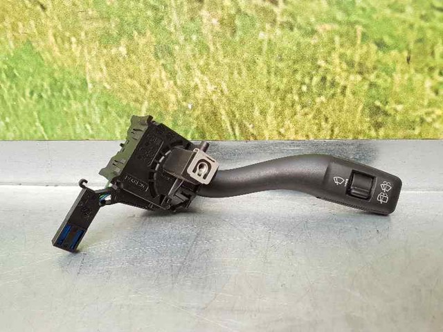 VAG 8P0953519 Переключатель подрулевой правый в наличии Павлоград