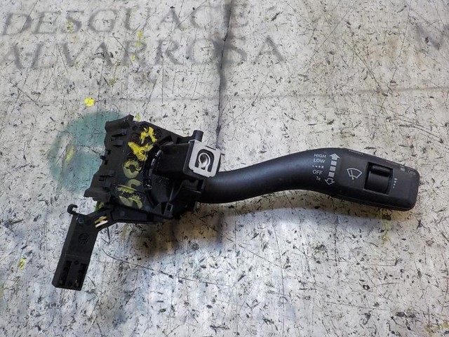 8P0953519D9B9 Переключатель подрулевой правый купить Украина