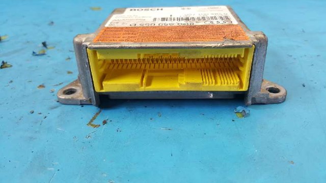 VAG 8P0959655D Модуль-процессор управления подушкой безопасности (ЭБУ AIRBAG) в наличии Киев