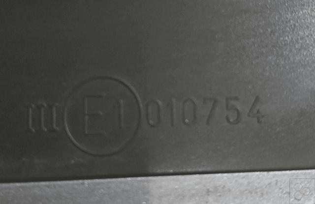 8P1858532L01C Левое боковое зеркало купить Чернигов