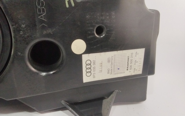 VAG 8P3035382 Сабвуфер в наличии Николаев