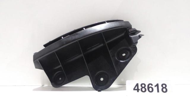 VAG 8P3807394A Направляющая заднего бампера правая в наличии Павлоград