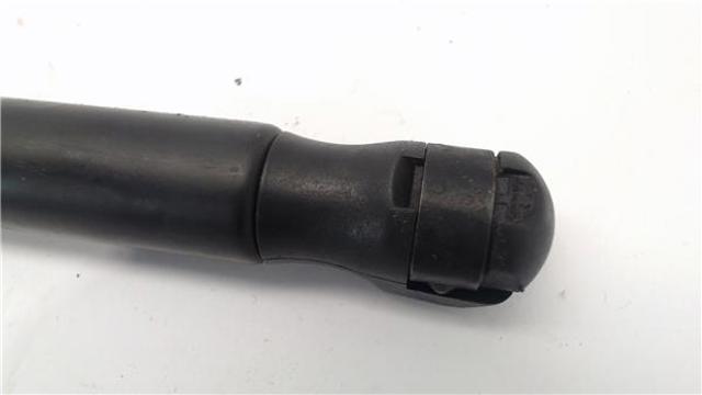 8P3827552 Амортизатор крышки багажника (двери 3/5-й задней) купить Николаев